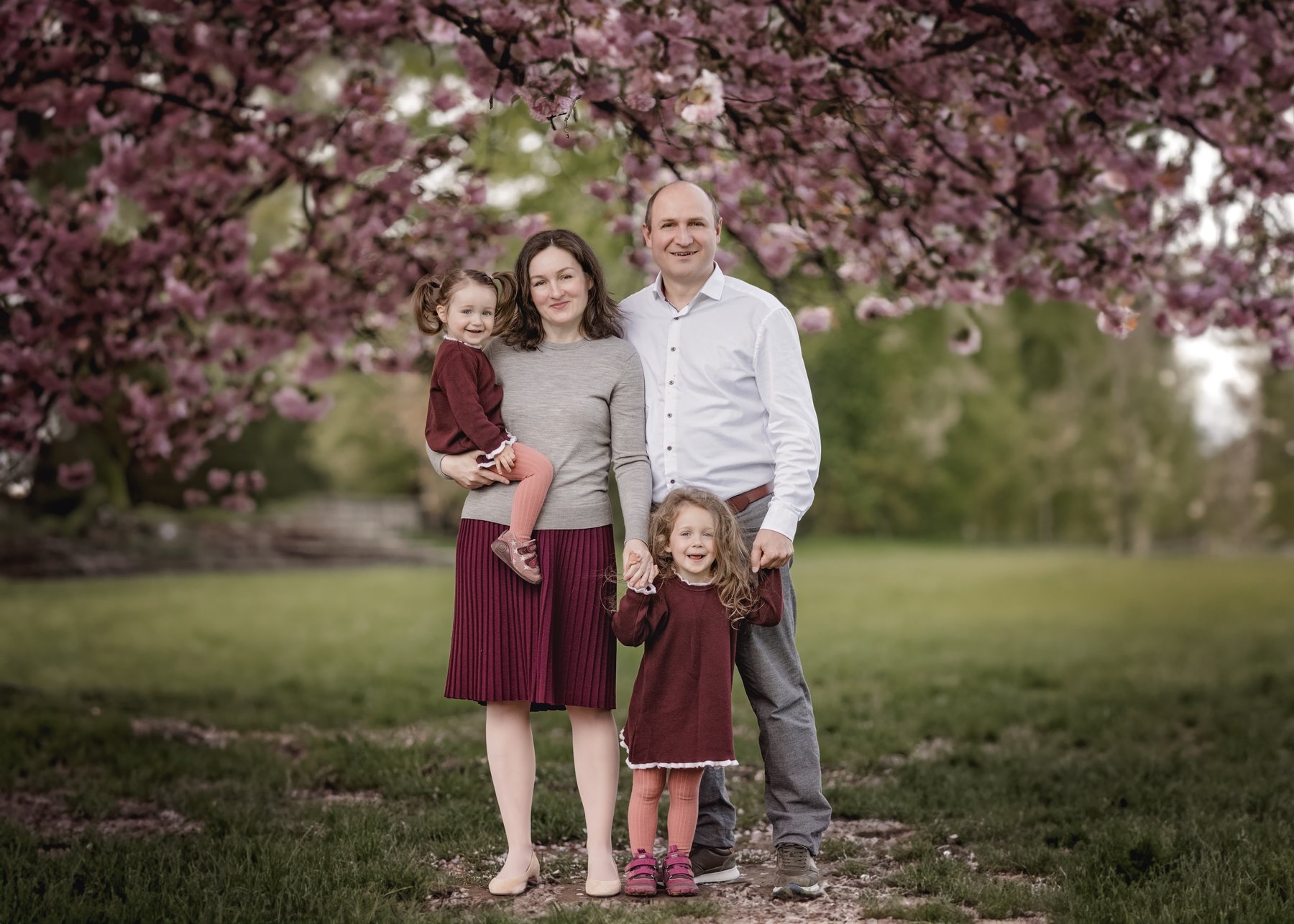Familie im Frühling in Düsseldorf