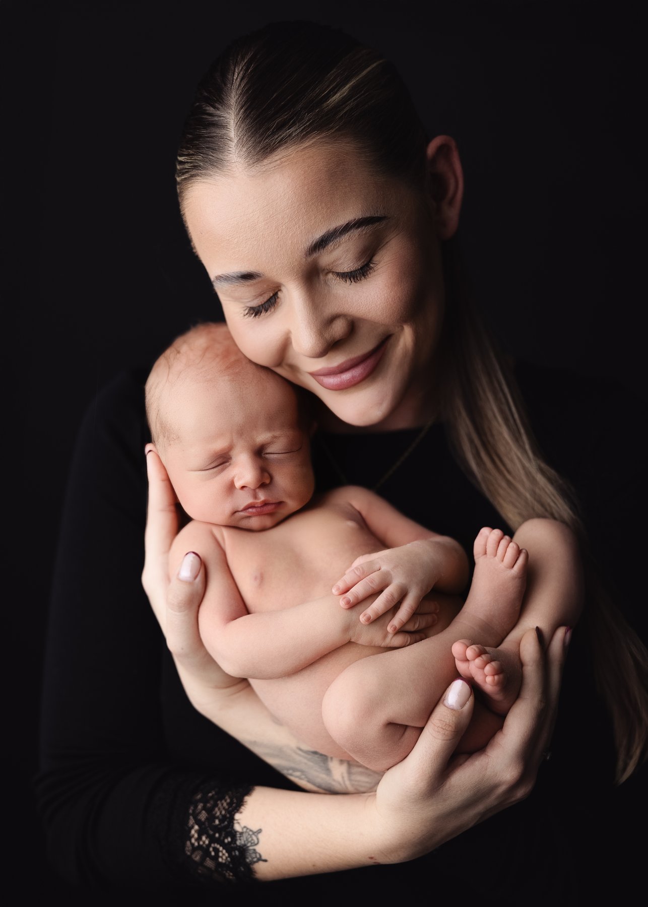 Natürliche Newborn-Fotos Düsseldorf – Baby pur ohne Requisiten