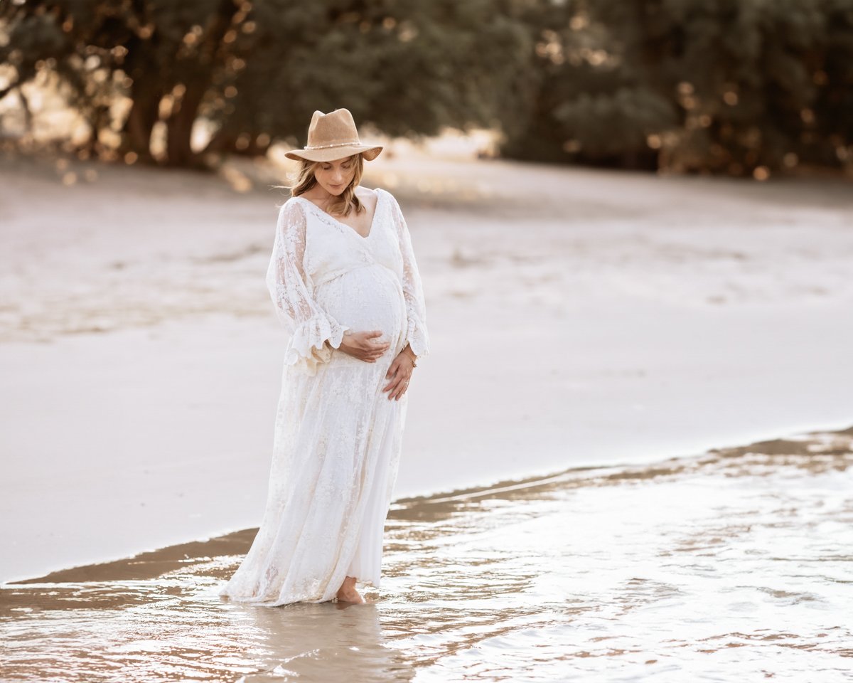 Babybauch Shooting Outdoor am Rhein Düsseldorf